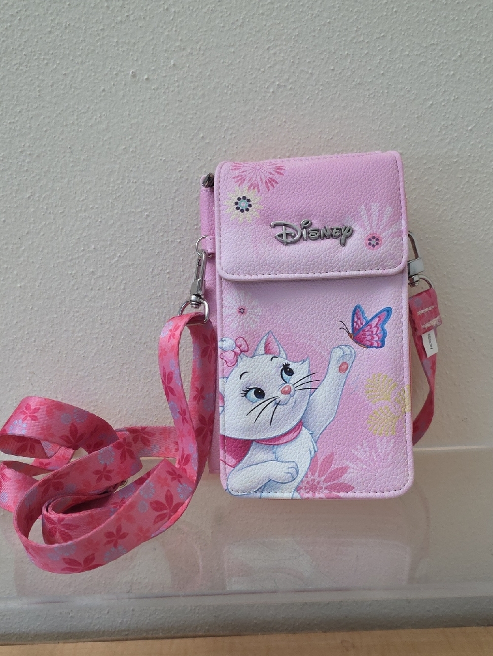Wondapop Disney Pink Marie Cat Crossbody Phone Pouch